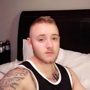 Meet your Posher, Jace